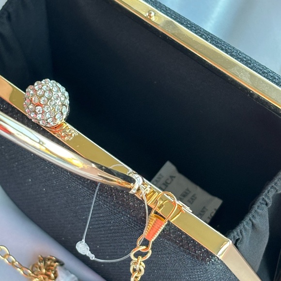 NWT ALESSIA Black Glitter Crossbody Evening Bag/Clutch with Kiss Lock. - Picture 1 of 6